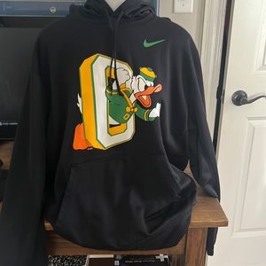 Nike Oregon Ducks  Xl Hoodie Sweatshirt. Hardly worn. Good condition